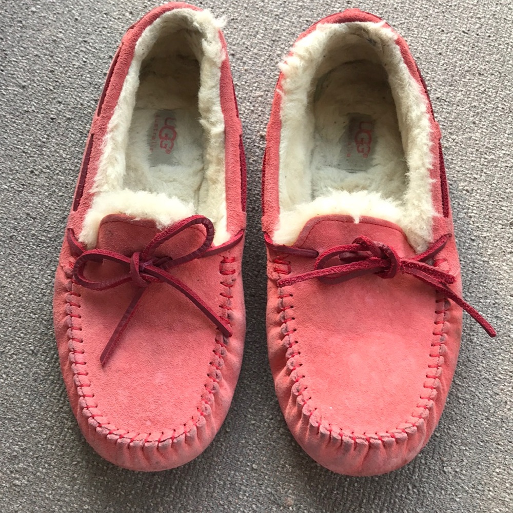 Ugg Dakota sz 7